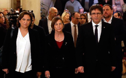 Ens jutgen a tots. Nos juzgan a todos… ¡A mí, no!